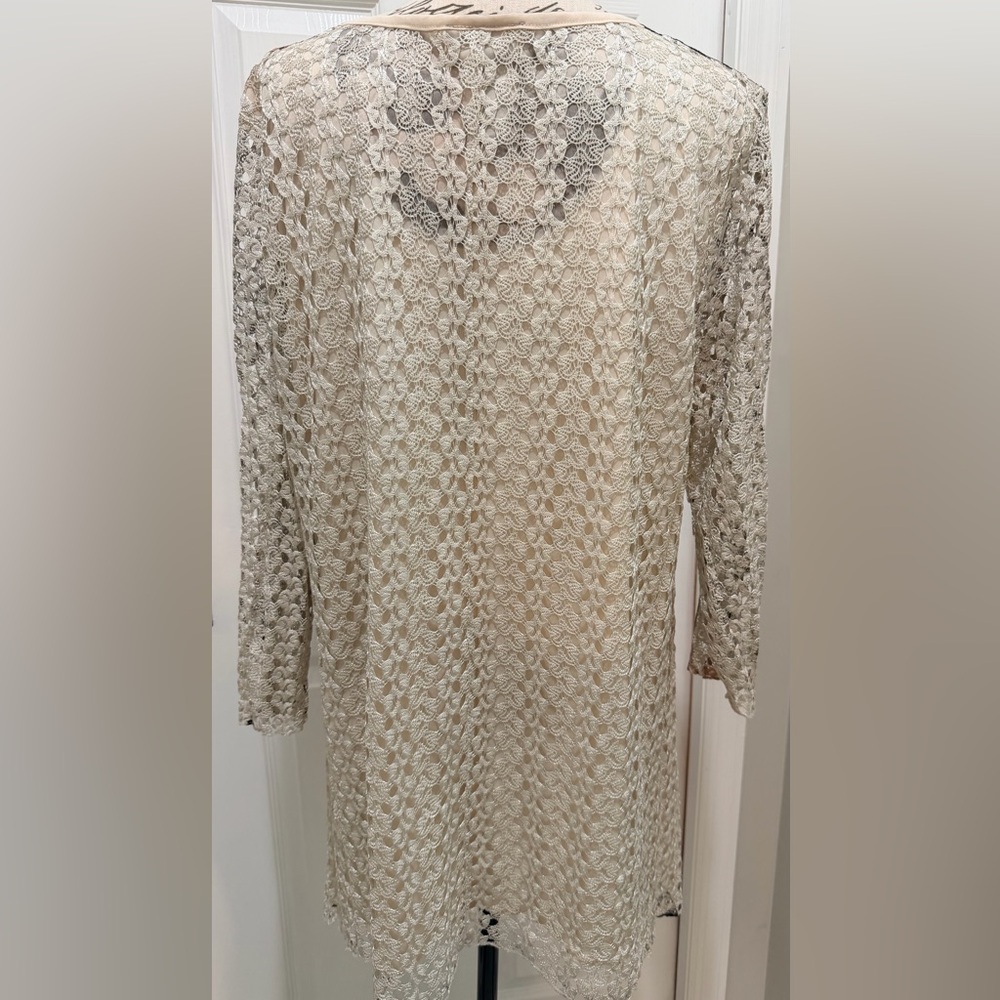 Brittany Black Lace Floral Top - Picture 6 of 6